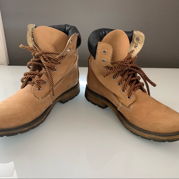 Steve Madden Pasa Ankle Boots - Picture 3 of 10